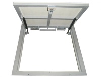 Так выглядит напольный люк АМО 1000пх1100 